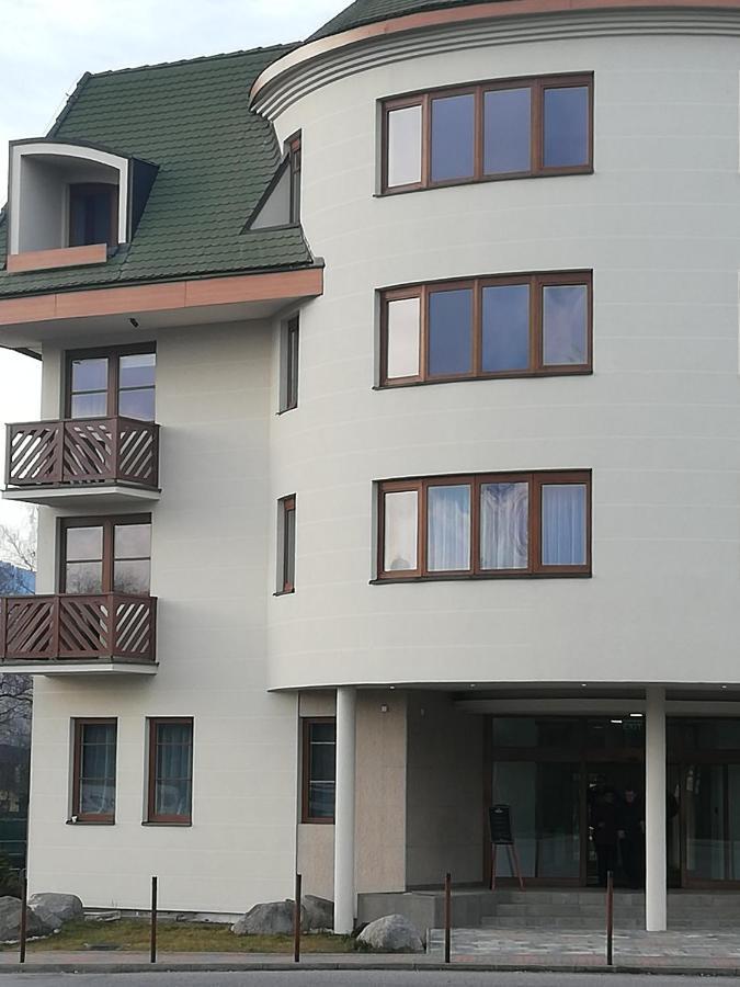 Apartment Mymara No3 *
